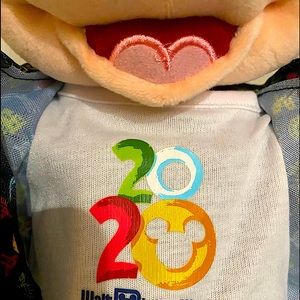 Plush Tourist Mickey 2020